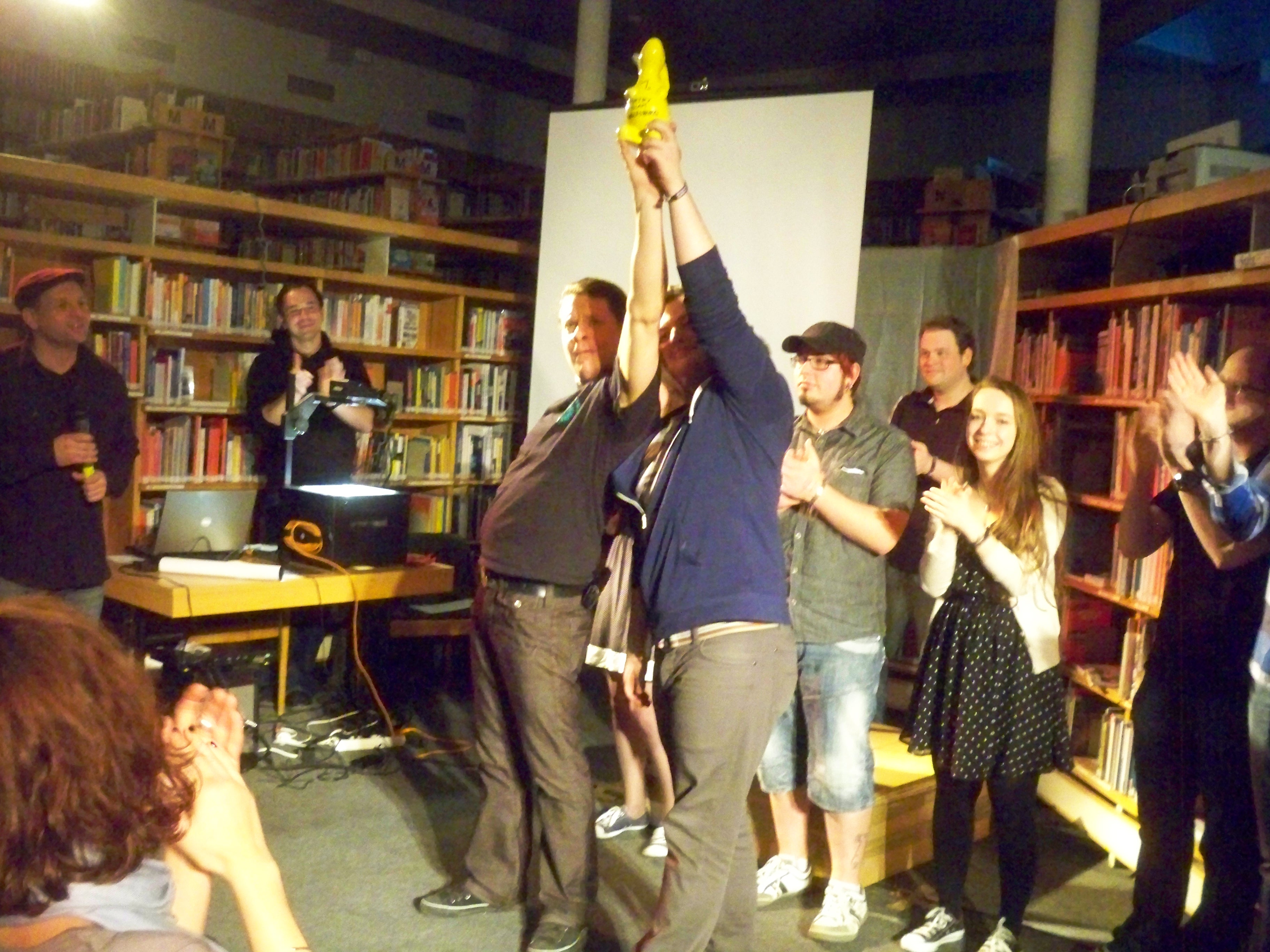 Siegerehrung beim Poetry Slam in der Stadtbibliothek (2012)